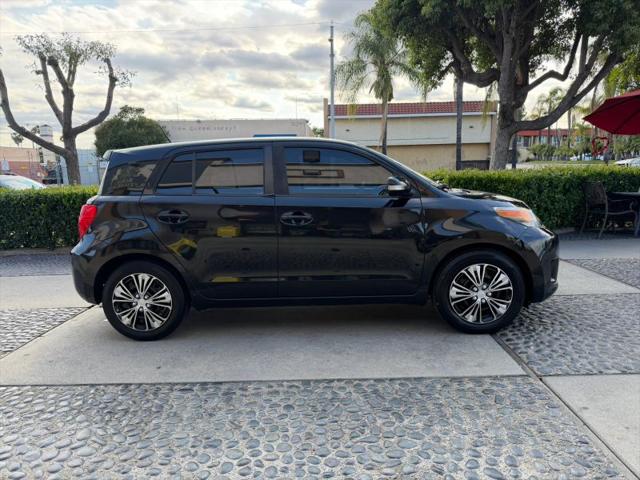2014 Scion xD Base