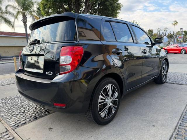 2014 Scion xD Base