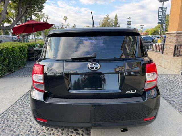 2014 Scion xD Base