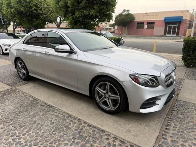 2017 Mercedes-Benz E-CLASS E 300 E 300
