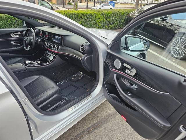 2017 Mercedes-Benz E-CLASS E 300 E 300