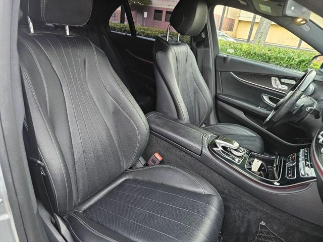 2017 Mercedes-Benz E-CLASS E 300 E 300