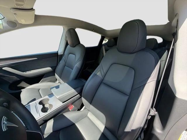 2024 Tesla Model Y Long Range Dual Motor All-Wheel Drive
