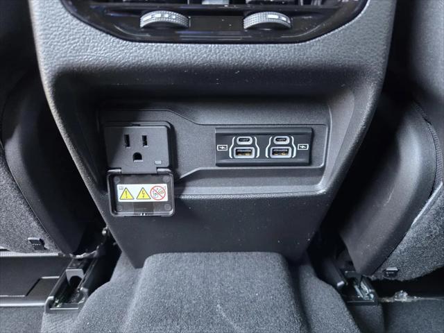 2026 Jeep Grand Cherokee L Altitude 4x2