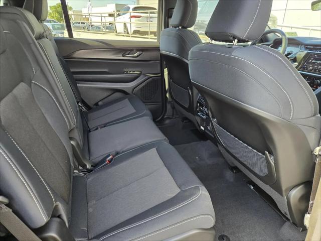 2026 Jeep Grand Cherokee L Altitude 4x2