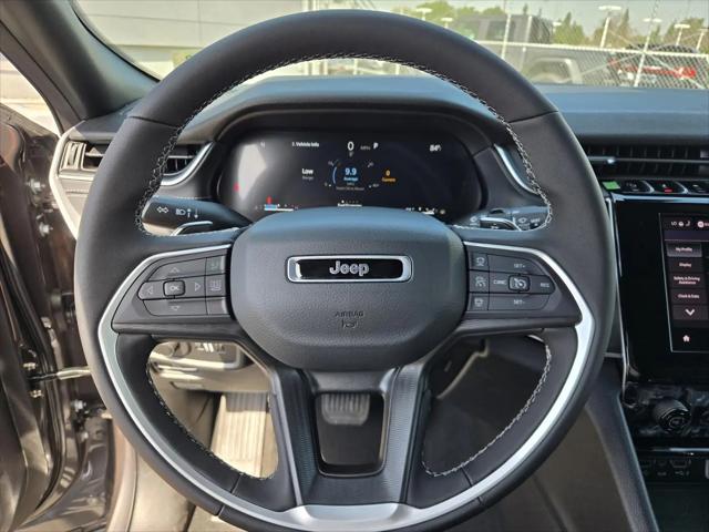 2026 Jeep Grand Cherokee L Altitude 4x2