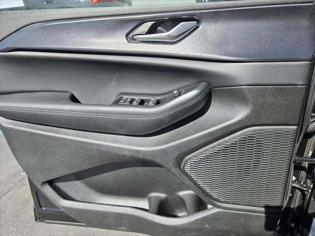 2026 Jeep Grand Cherokee L Altitude 4x2