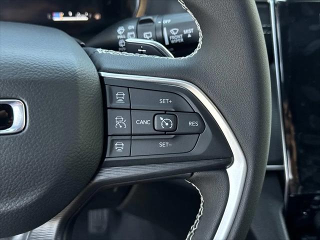 2026 Jeep Grand Cherokee L Laredo 4x2