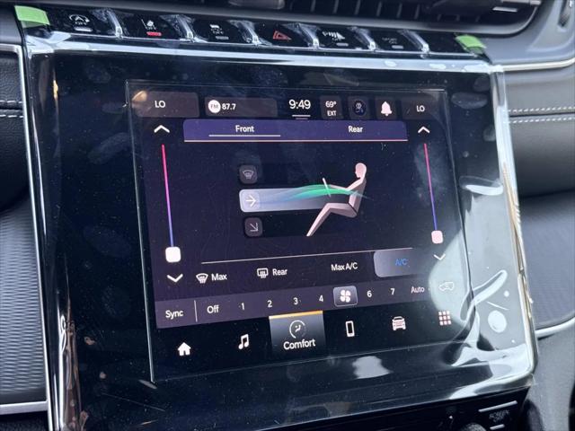 2026 Jeep Grand Cherokee L Laredo 4x2
