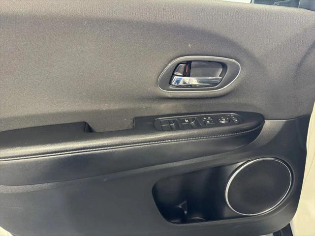 2022 Honda HR-V 2WD EX