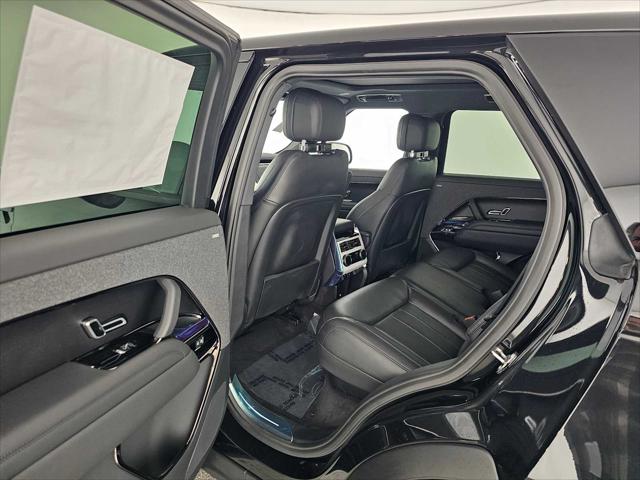 2026 Land Rover Range Rover Sport P460e Dynamic SE