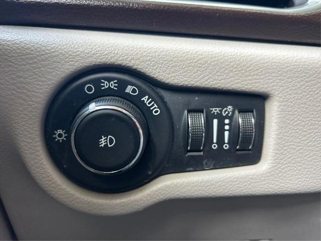 2017 Chrysler Pacifica Touring-L Plus