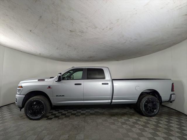 2026 Ram 3500 Big Horn Crew Cab 4x4 8' Box