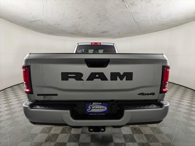 2026 Ram 3500 Big Horn Crew Cab 4x4 8' Box