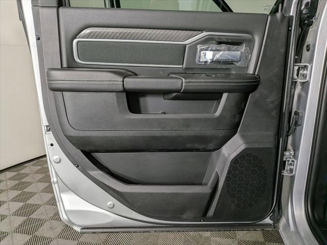2026 Ram 3500 Big Horn Crew Cab 4x4 8' Box