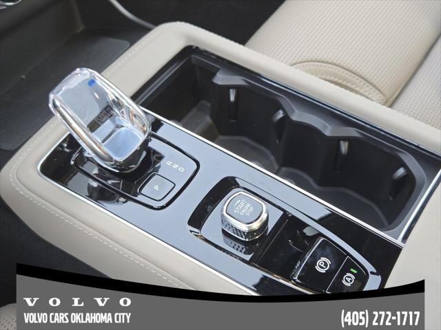 2026 Volvo XC90 Plug-In Hybrid Ultra, T8 AWD, Electric/Gasoline, Bright, 7 Seats