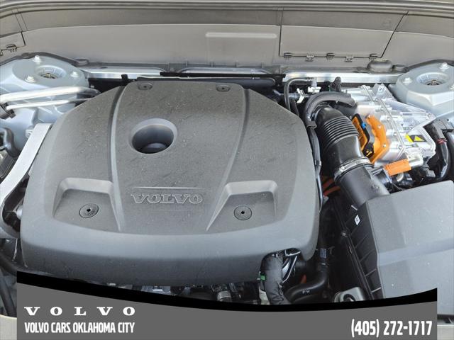 2026 Volvo XC90 Plug-In Hybrid Ultra, T8 AWD, Electric/Gasoline, Bright, 7 Seats