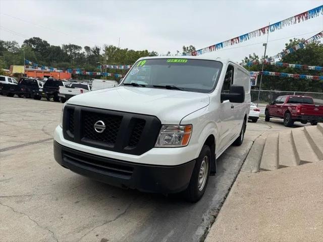 2019 Nissan 1500 S V6