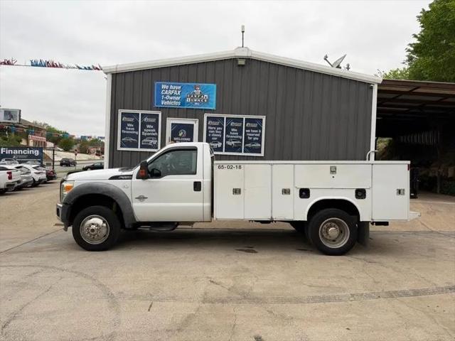 2011 Ford F-550 Base