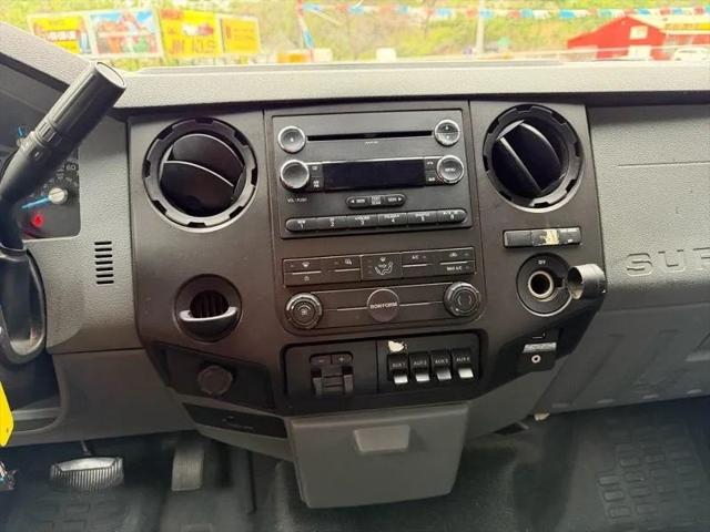 2011 Ford F-550 Base