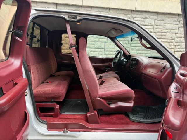 1997 Ford F-150 Base