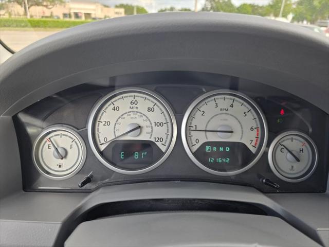 2010 Chrysler Town & Country Touring