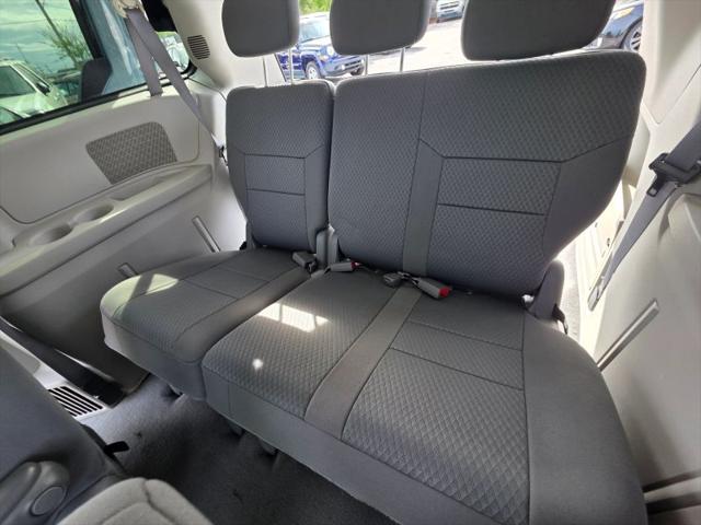 2010 Chrysler Town & Country Touring