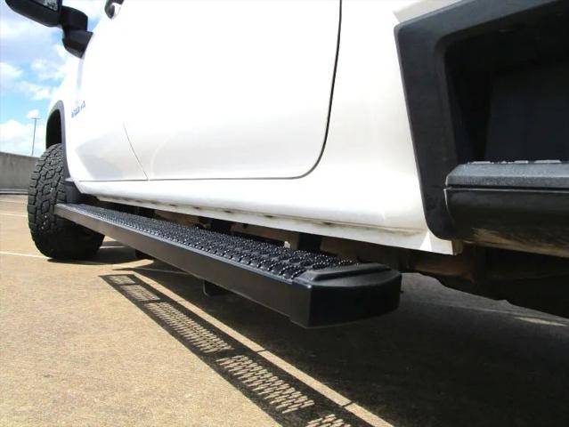 2023 Chevrolet Silverado 2500HD 4WD Crew Cab Standard Bed Custom