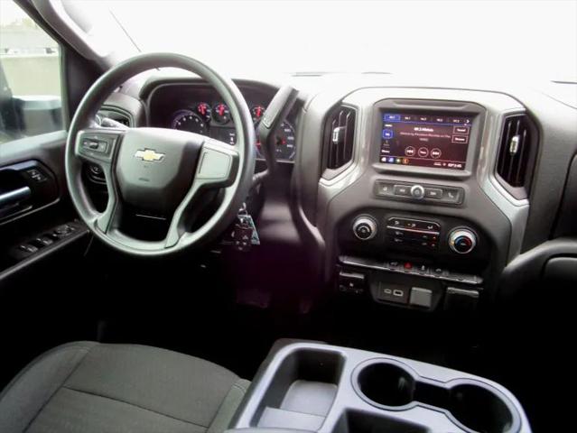 2023 Chevrolet Silverado 2500HD 4WD Crew Cab Standard Bed Custom