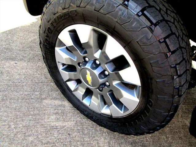 2023 Chevrolet Silverado 2500HD 4WD Crew Cab Standard Bed Custom