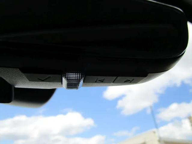 2023 Chevrolet Silverado 2500HD 4WD Crew Cab Standard Bed Custom