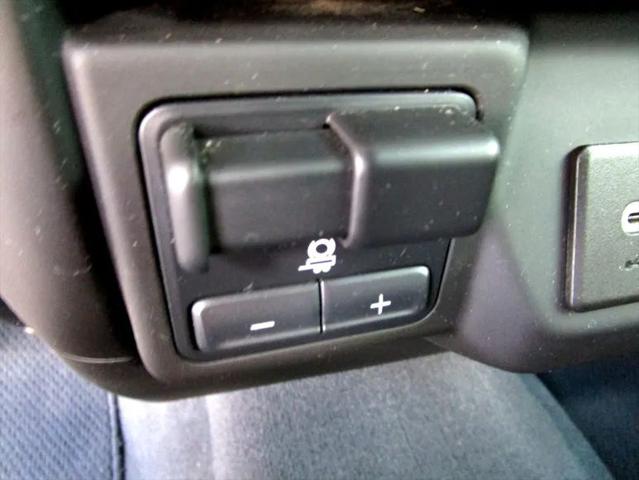 2023 Chevrolet Silverado 2500HD 4WD Crew Cab Standard Bed Custom