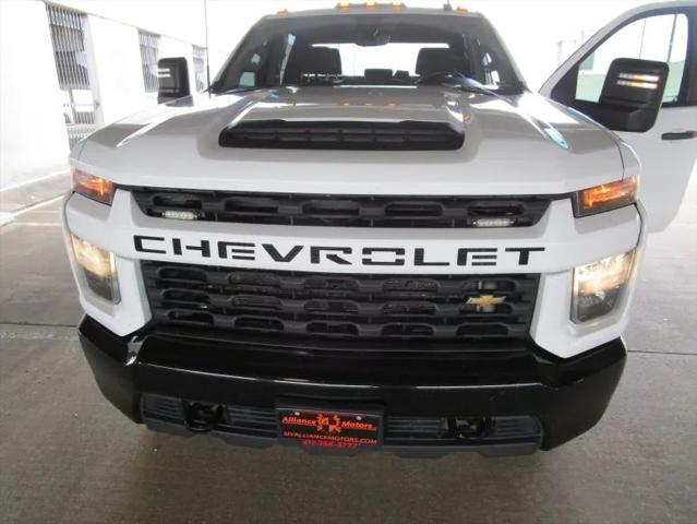 2023 Chevrolet Silverado 2500HD 4WD Crew Cab Standard Bed Custom