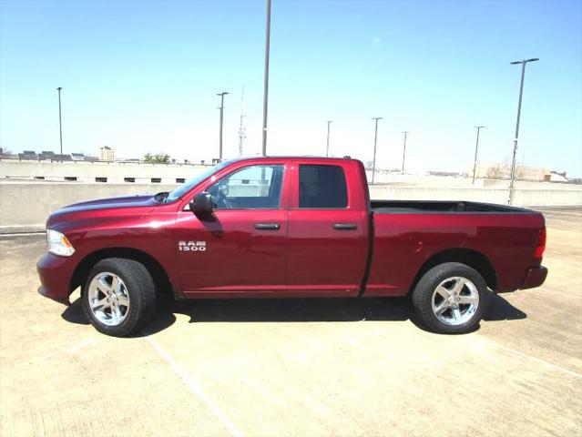 2017 Ram 1500 Express Quad Cab 4x4 6'4" Box