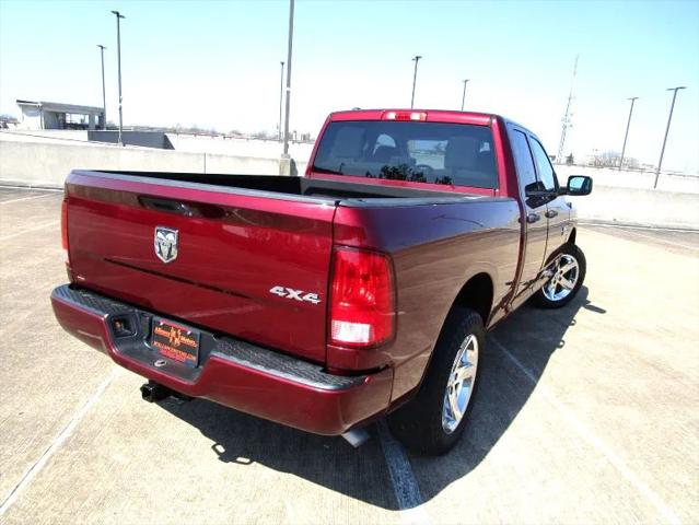 2017 Ram 1500 Express Quad Cab 4x4 6'4" Box