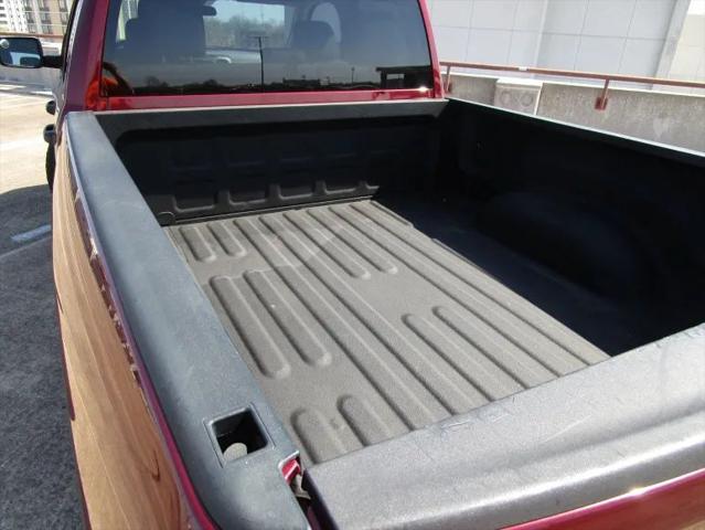 2017 Ram 1500 Express Quad Cab 4x4 6'4" Box