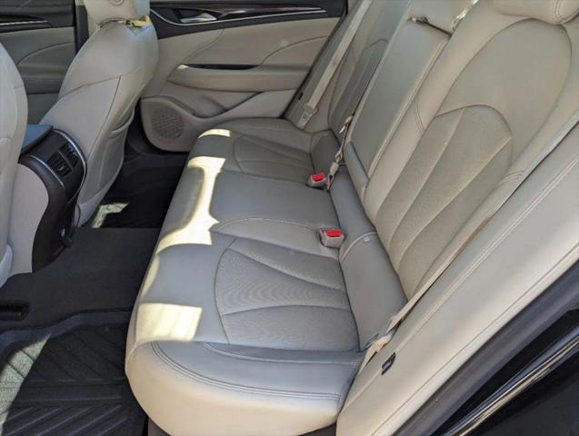 2017 Buick LaCrosse Essence