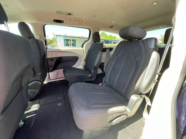 2017 Chrysler Pacifica Touring
