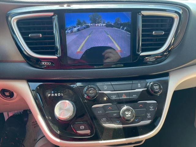 2017 Chrysler Pacifica Touring
