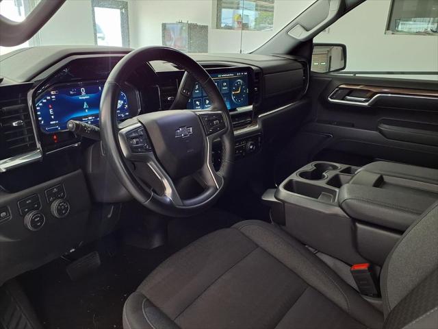 2024 Chevrolet Silverado 1500 4WD Crew Cab Short Bed RST