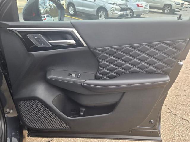 2025 Mitsubishi Outlander PHEV SEL S-AWC