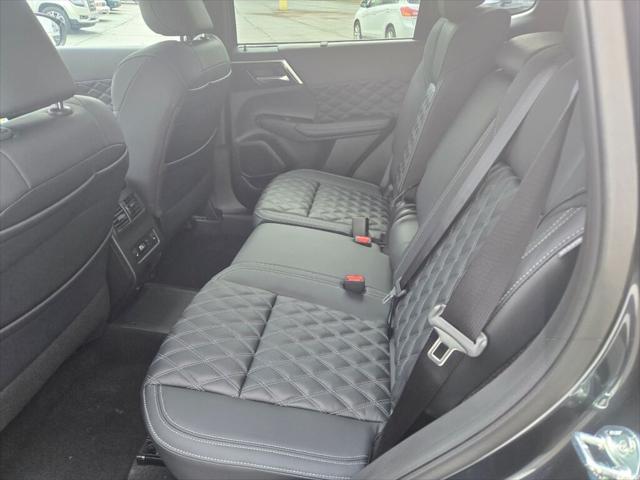 2025 Mitsubishi Outlander PHEV SEL S-AWC