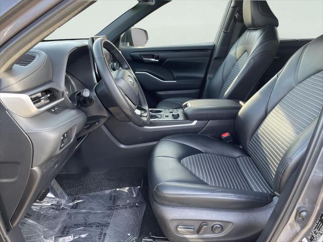 2024 Toyota Highlander XSE