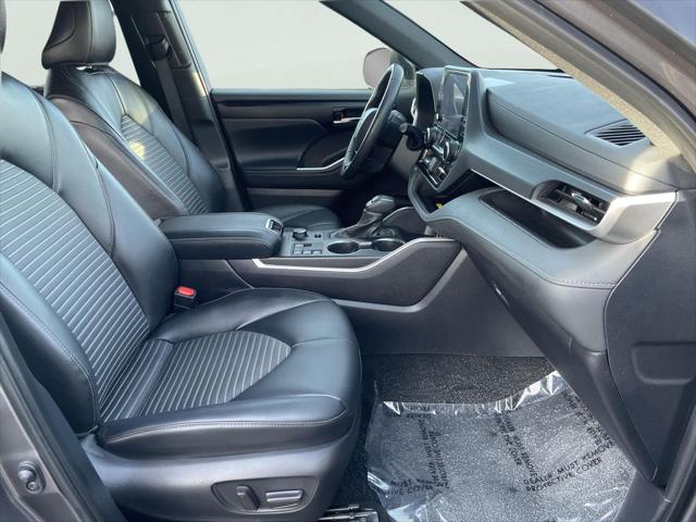2024 Toyota Highlander XSE
