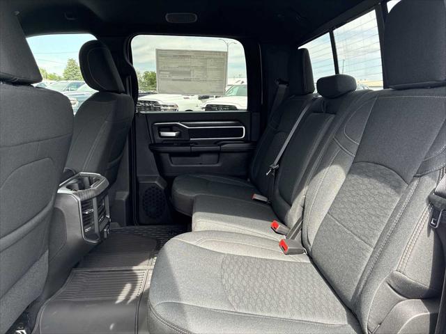 2026 Ram 3500 Big Horn Crew Cab 4x4 8 Box