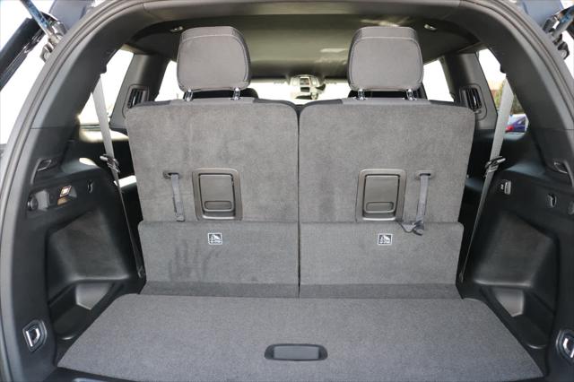 2026 Jeep Grand Cherokee L Laredo 4x4
