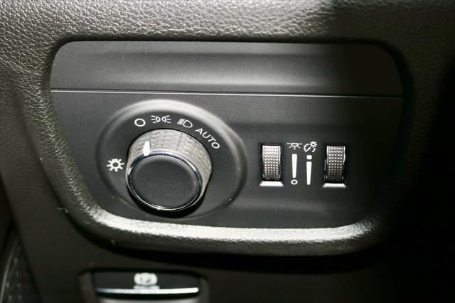 2026 Jeep Grand Cherokee L Laredo 4x4