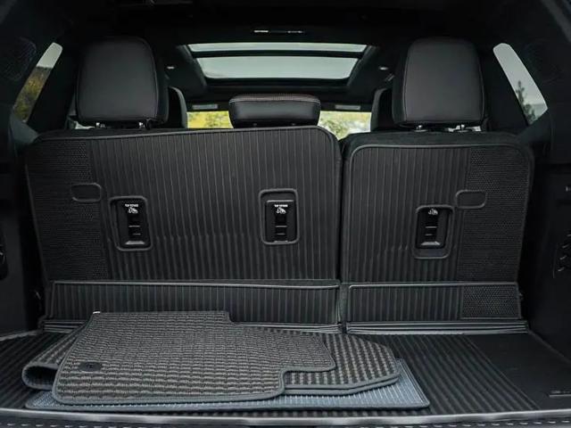 2026 GMC Acadia Denali Ultimate AWD