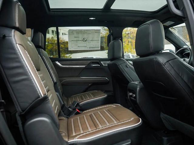2026 GMC Acadia Denali Ultimate AWD
