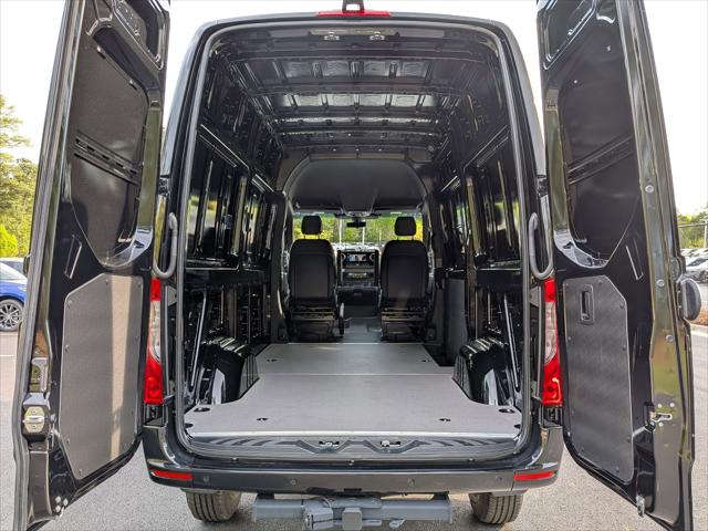 2025 Mercedes-Benz Sprinter 2500 Standard Roof 4-Cyl Diesel HO